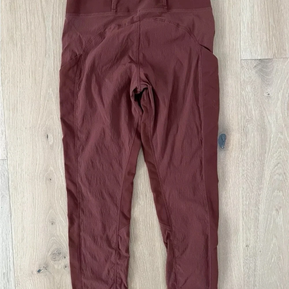 ATHLETA Trekkie Hybrid Crop Tights Pants |Cognac Brown| Sz 4 *M19 - Picture 3 of 3